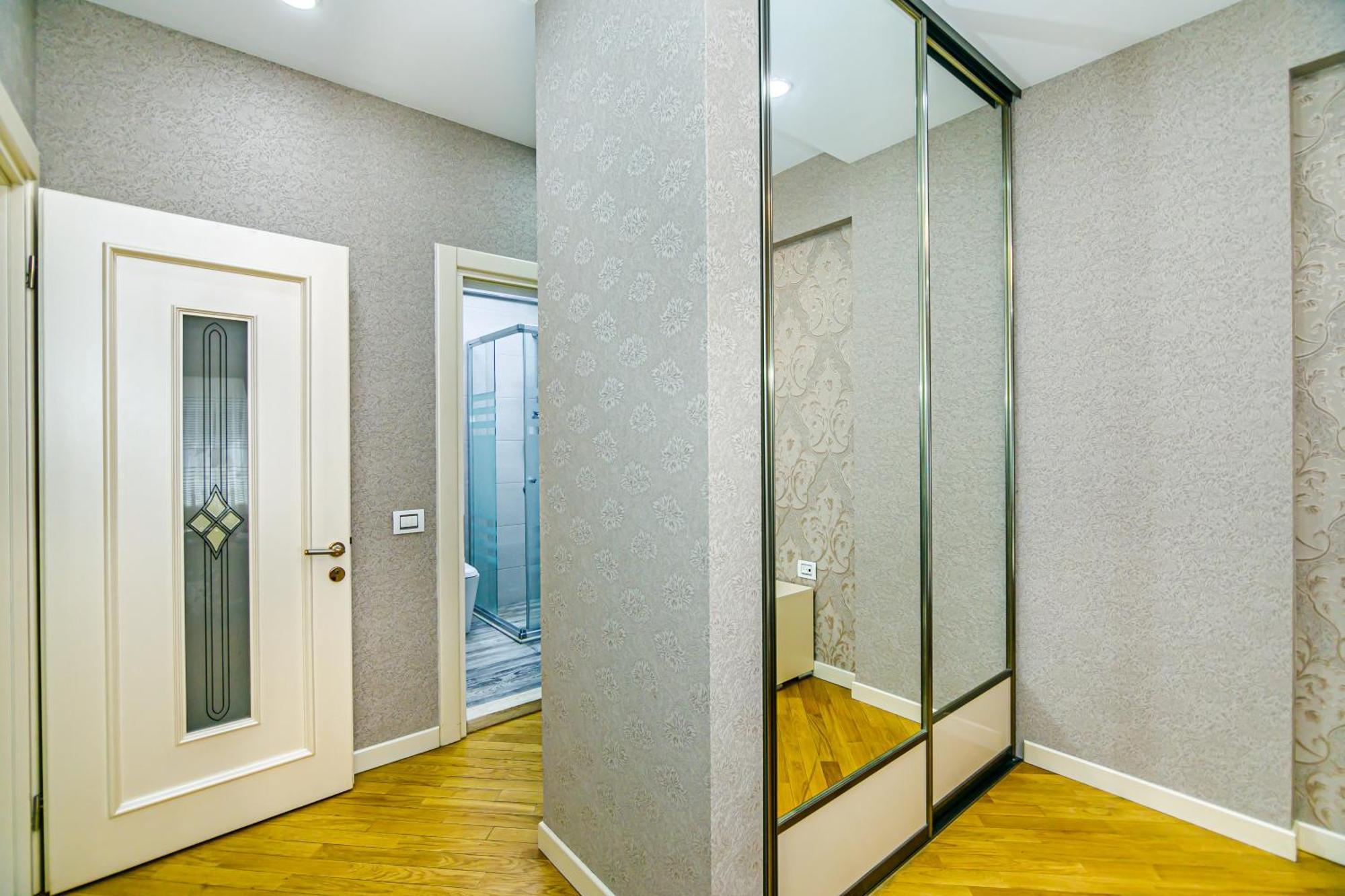 Park Azure Vip Apartment By Baku Housing Bagian luar foto