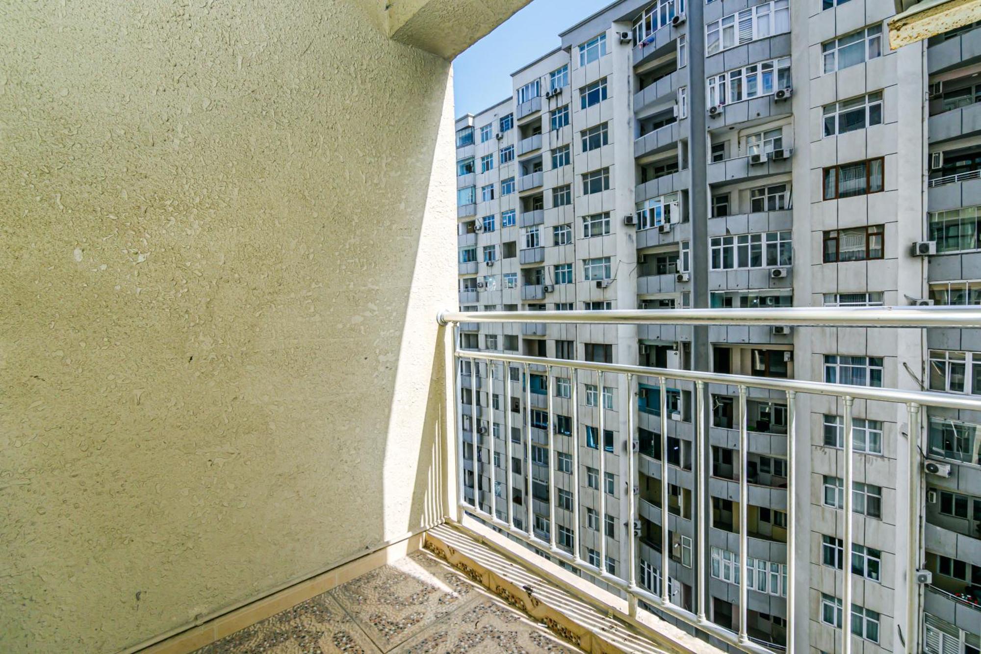Park Azure Vip Apartment By Baku Housing Bagian luar foto
